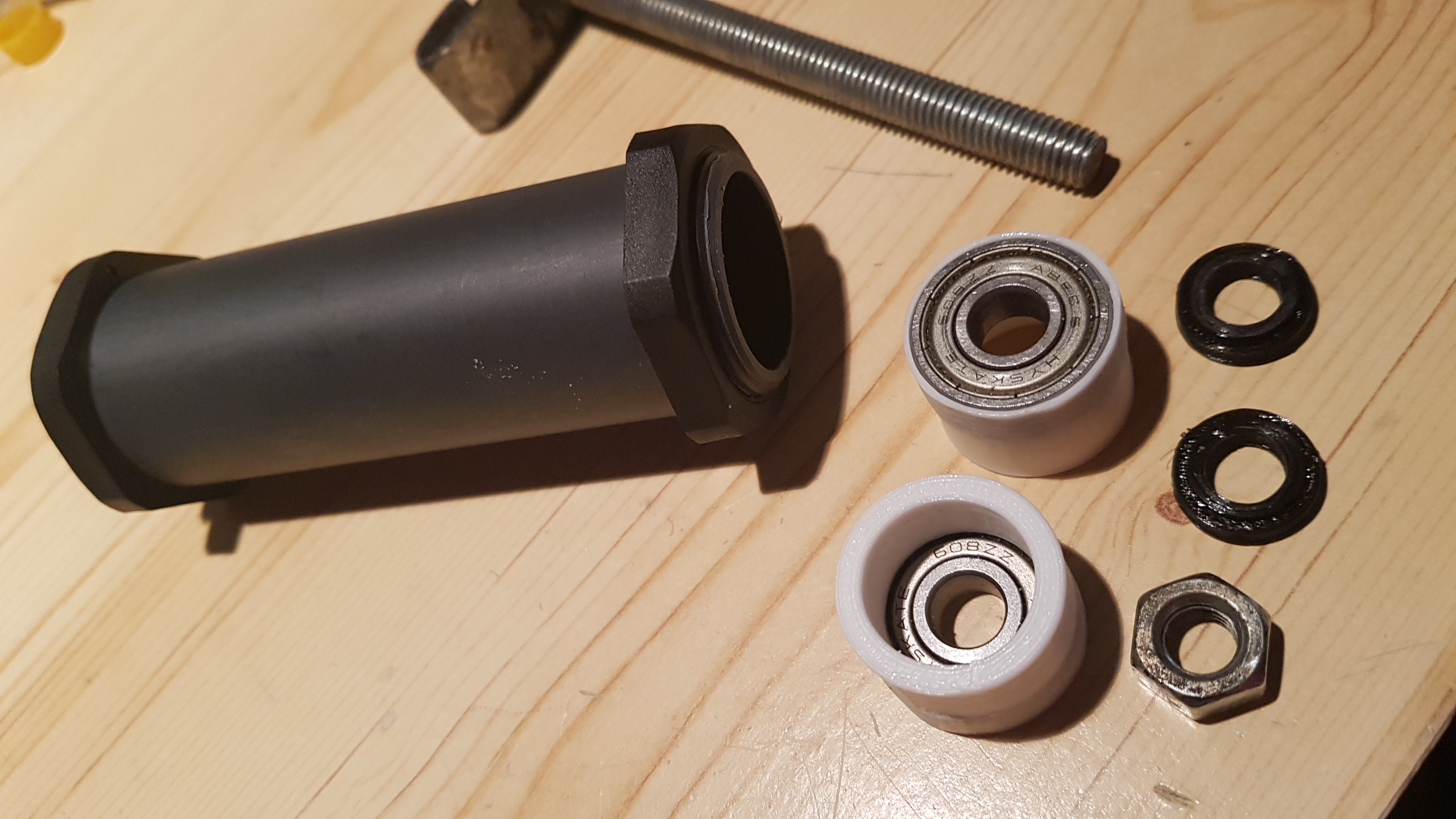 Ender 3 spool holder sleeve to use the role with 608 ball bearings