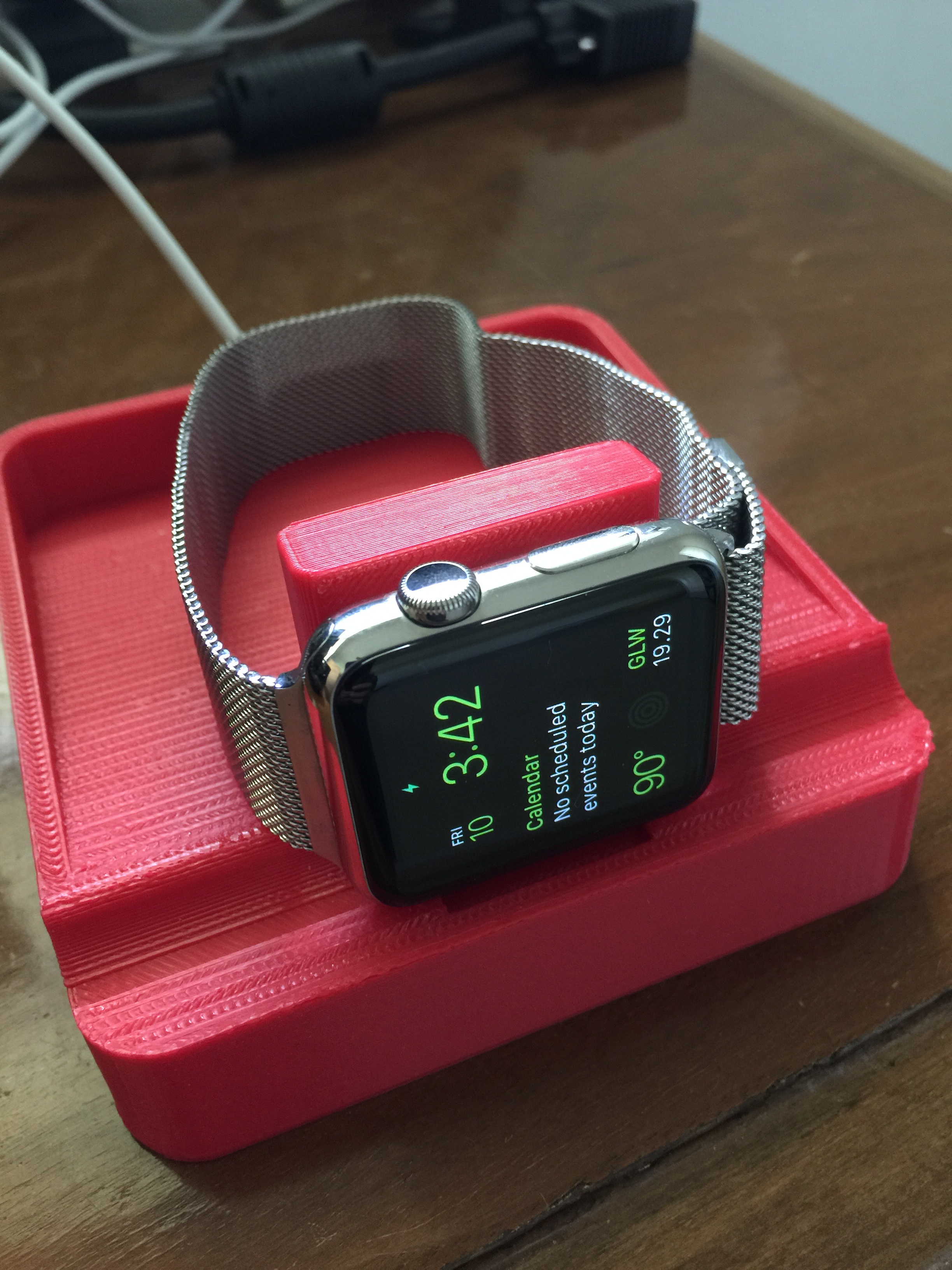 Stable apple watch stand