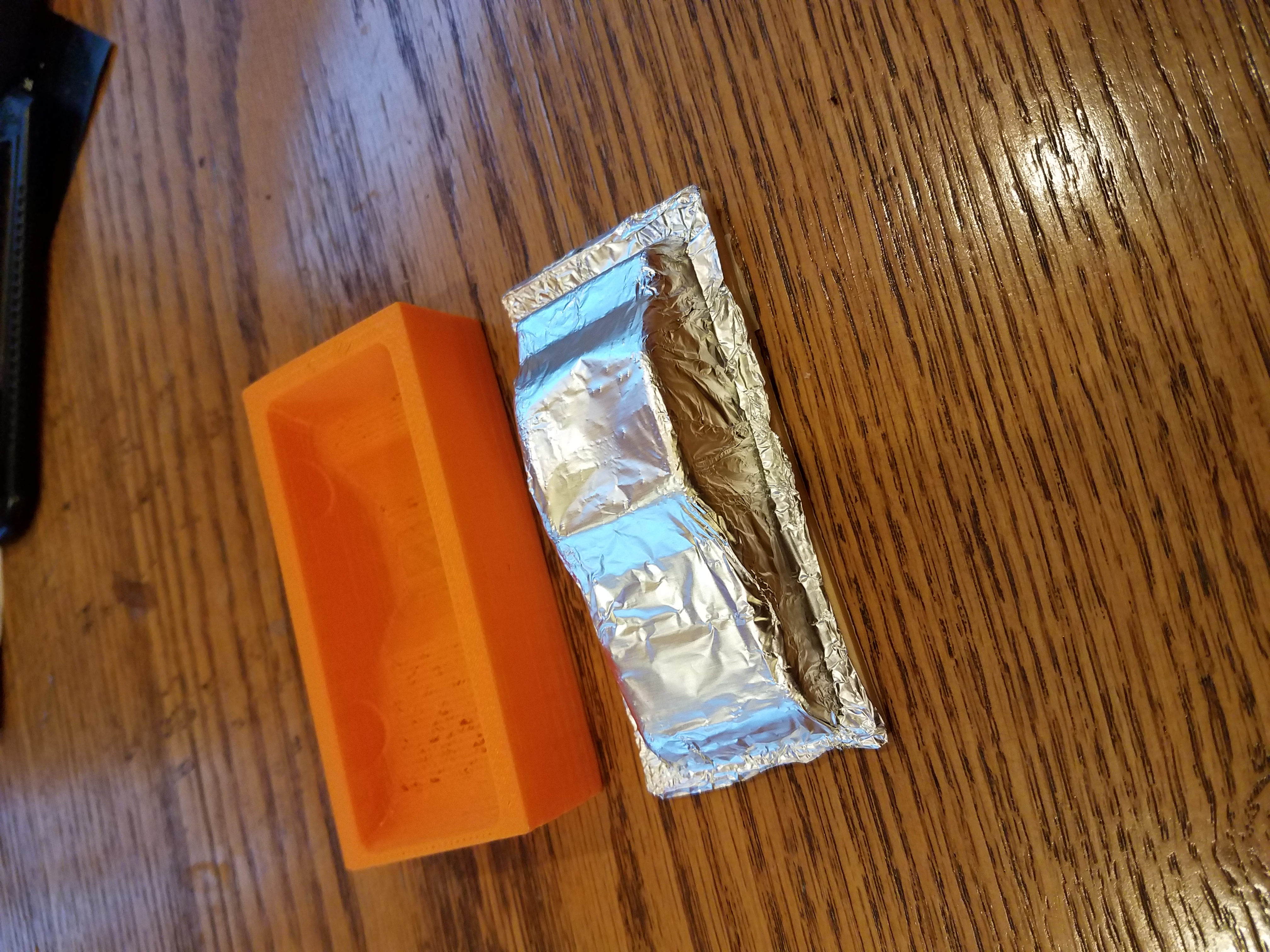 Aluminum foil car crusher mold