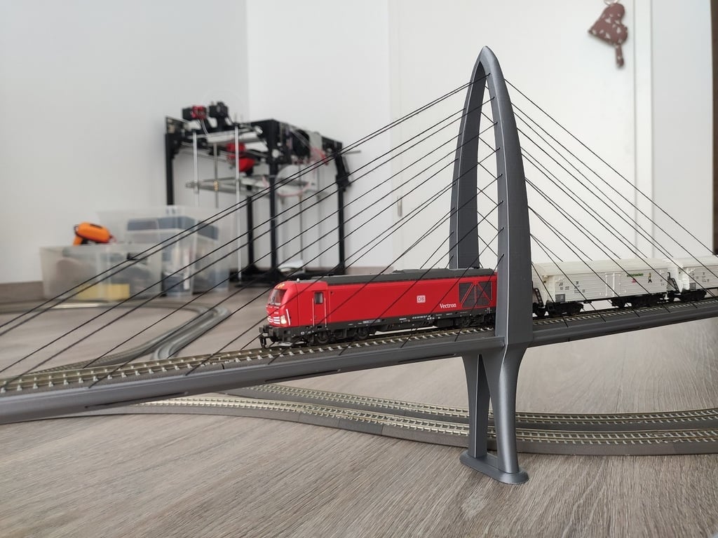 Schrägseilbrücke für Tillig TT Bettungsgleis