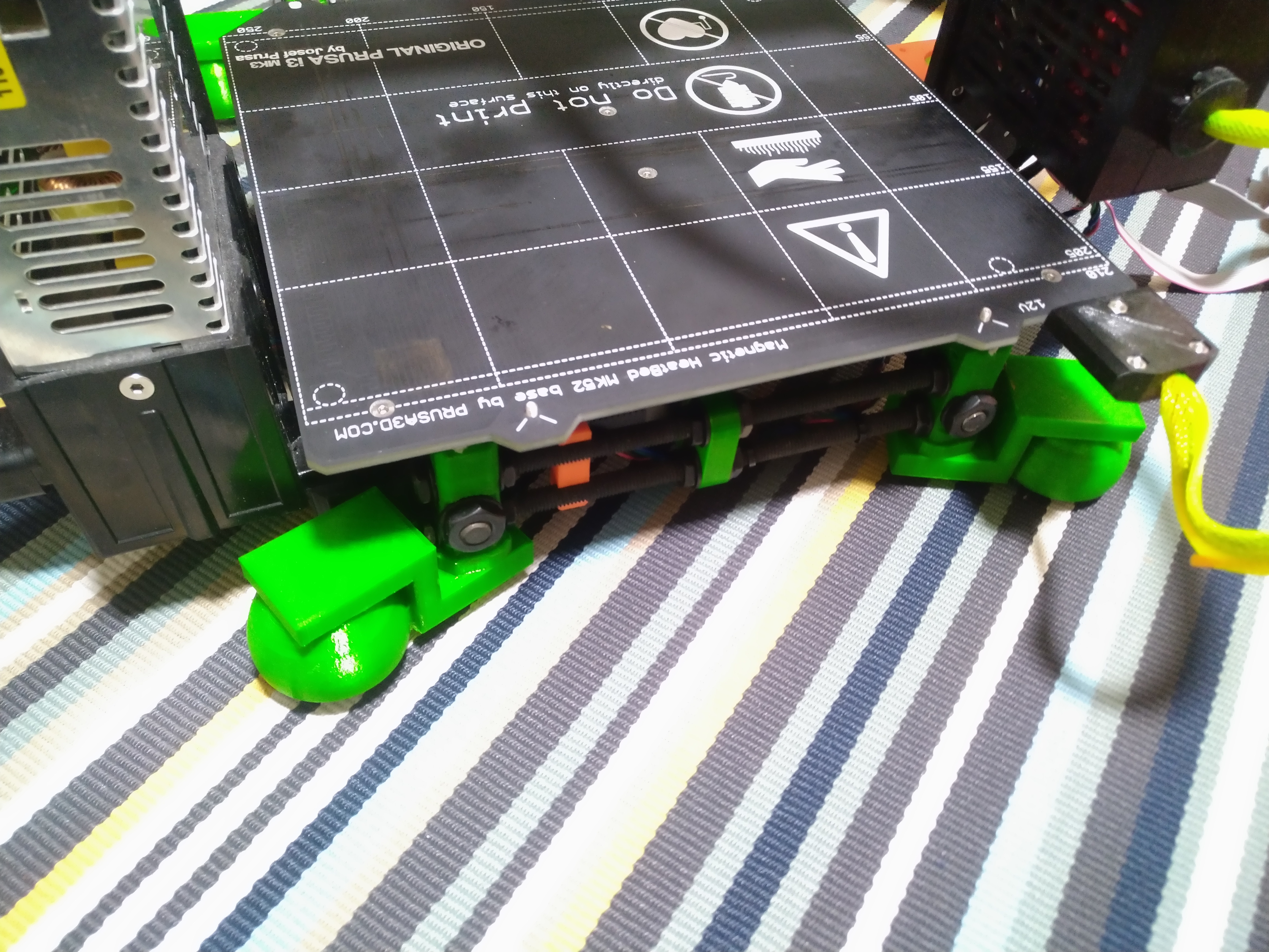 Squash ball vibration dampening for Prusa MK2 _ MK2S _ MK2.5 v3