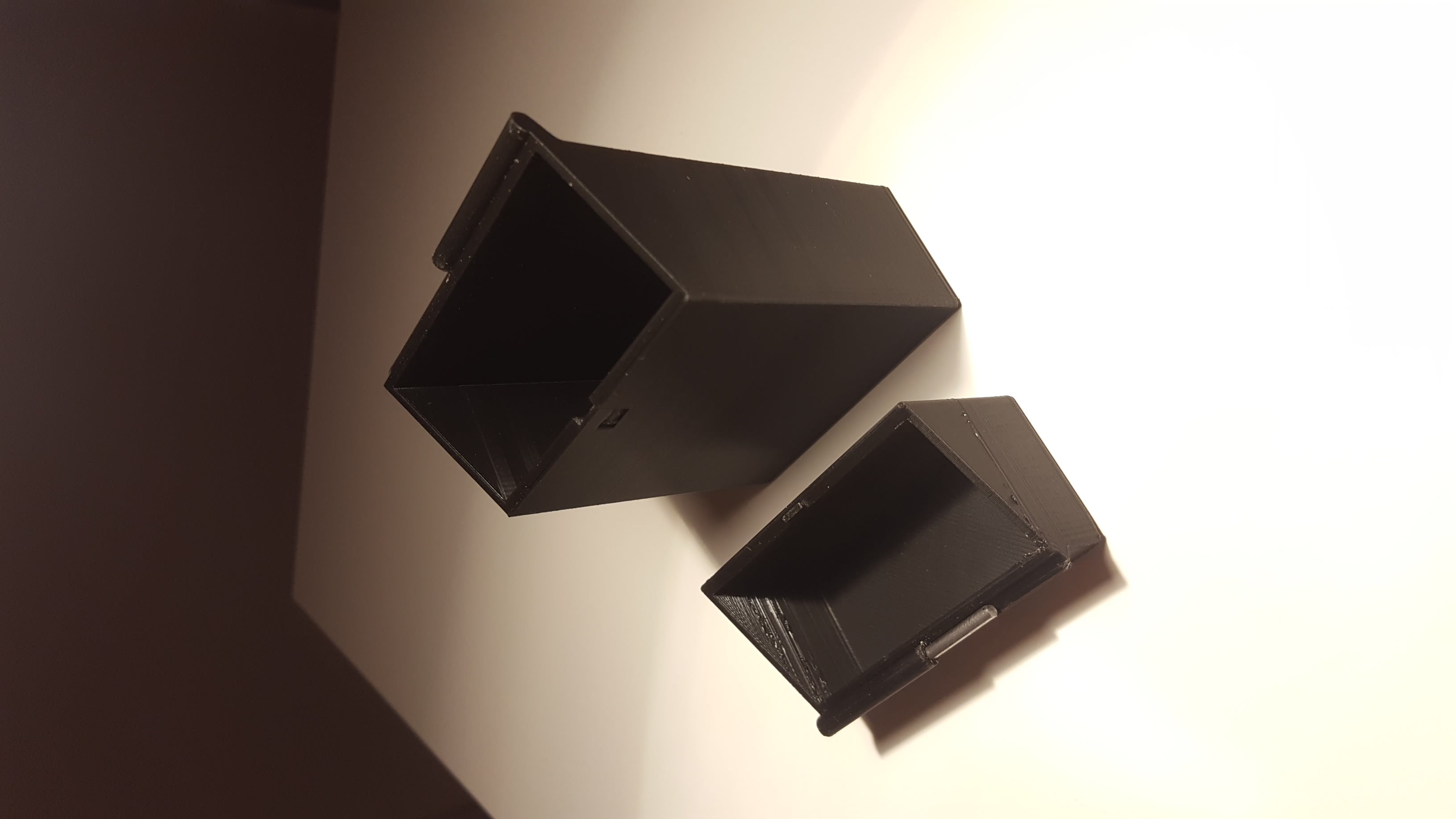Cigarette paquet case