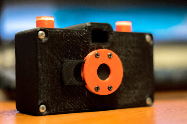 Shutter with holes for screws for the Pinhole Camera | 3d print model