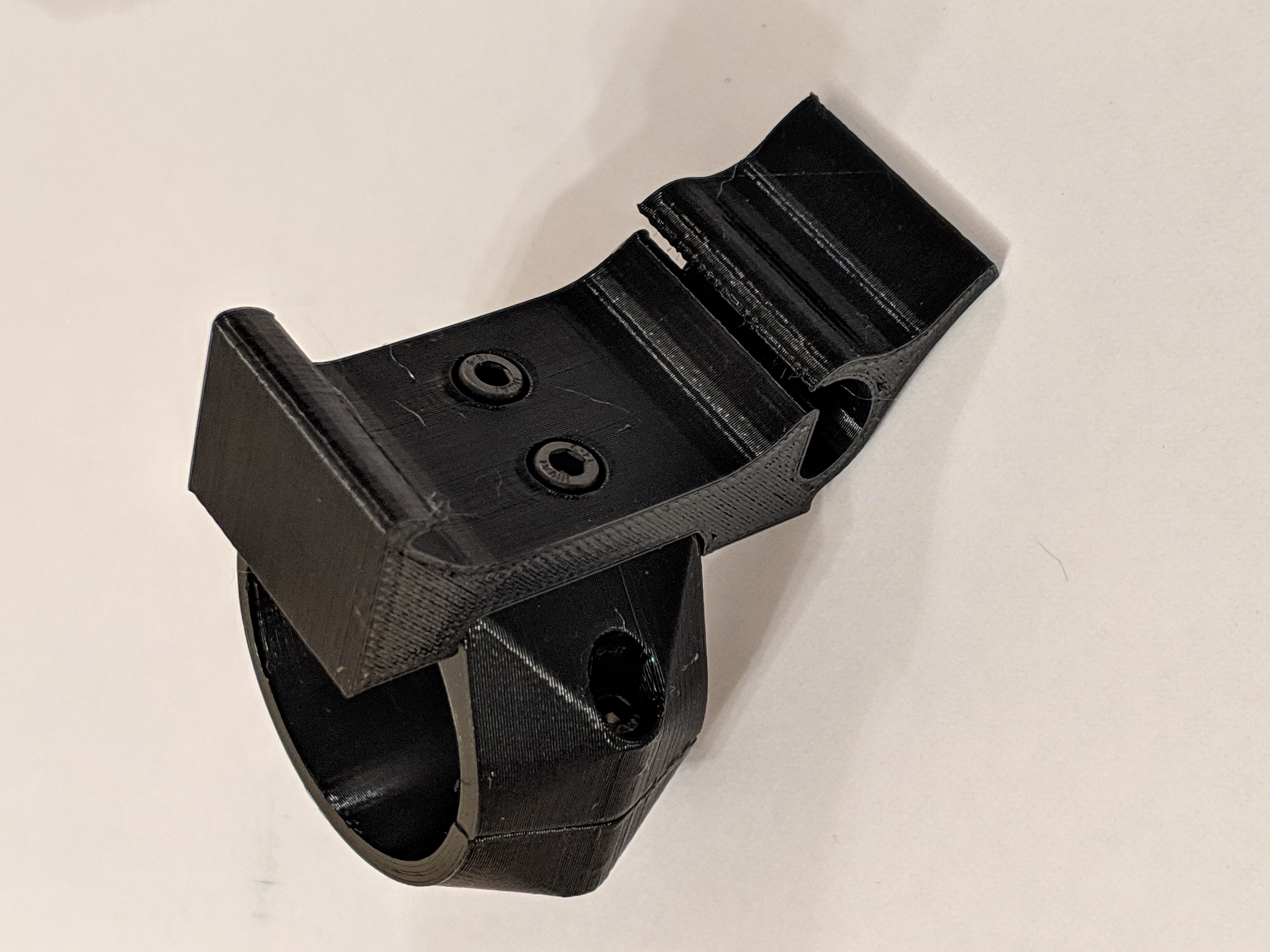 d8990fd2-900b-4c32-9ae4-c2ad2262958e