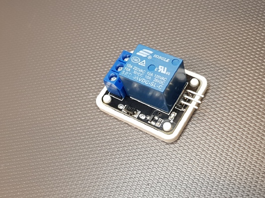 Mount-frame-plate for the Arduino relay module | 3d print model