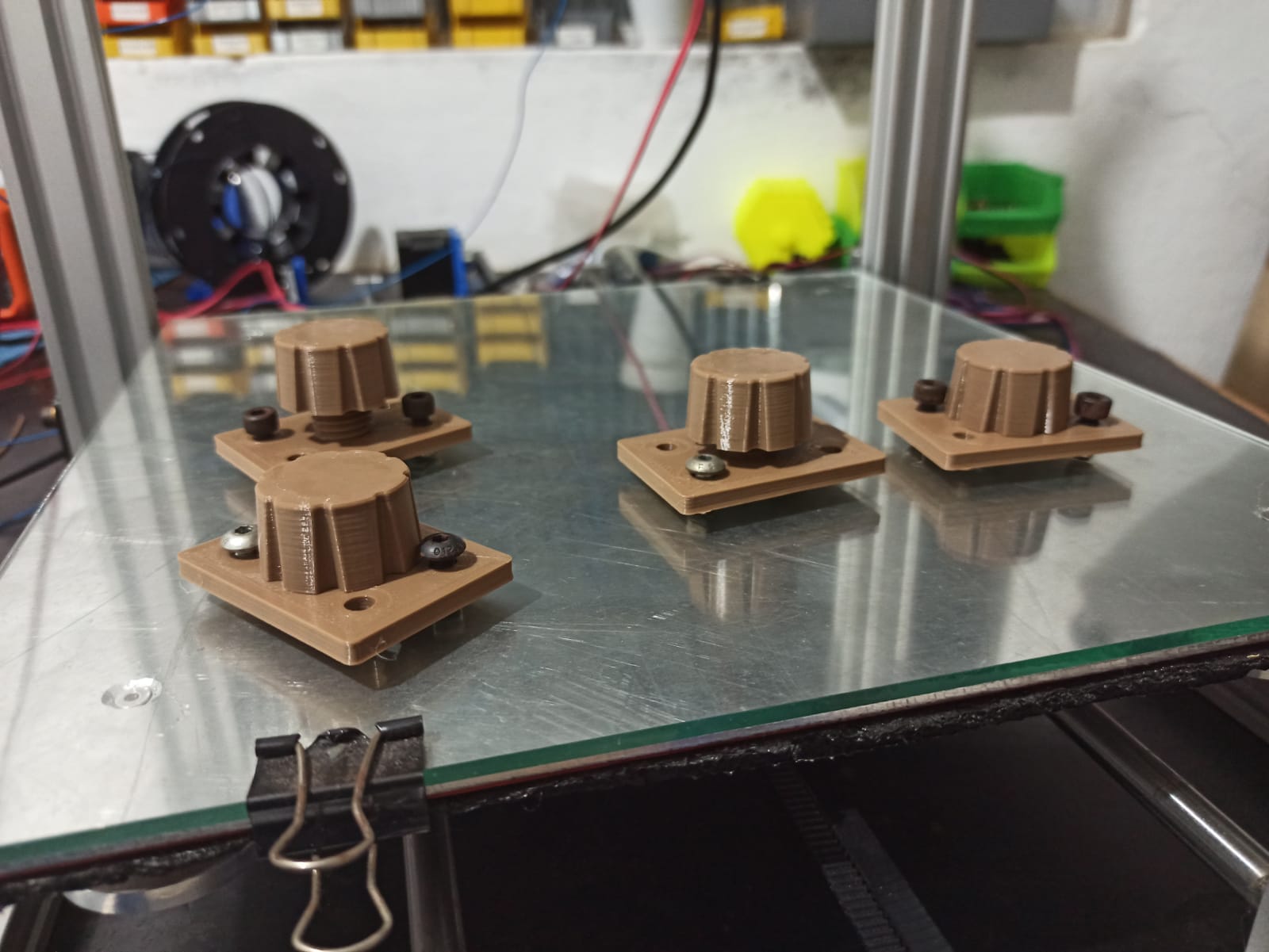 Adjustable Feet for 2040 Extrusion Style Printers (ENDER3_CR10 | TORNADO | TRONXY | ETC )