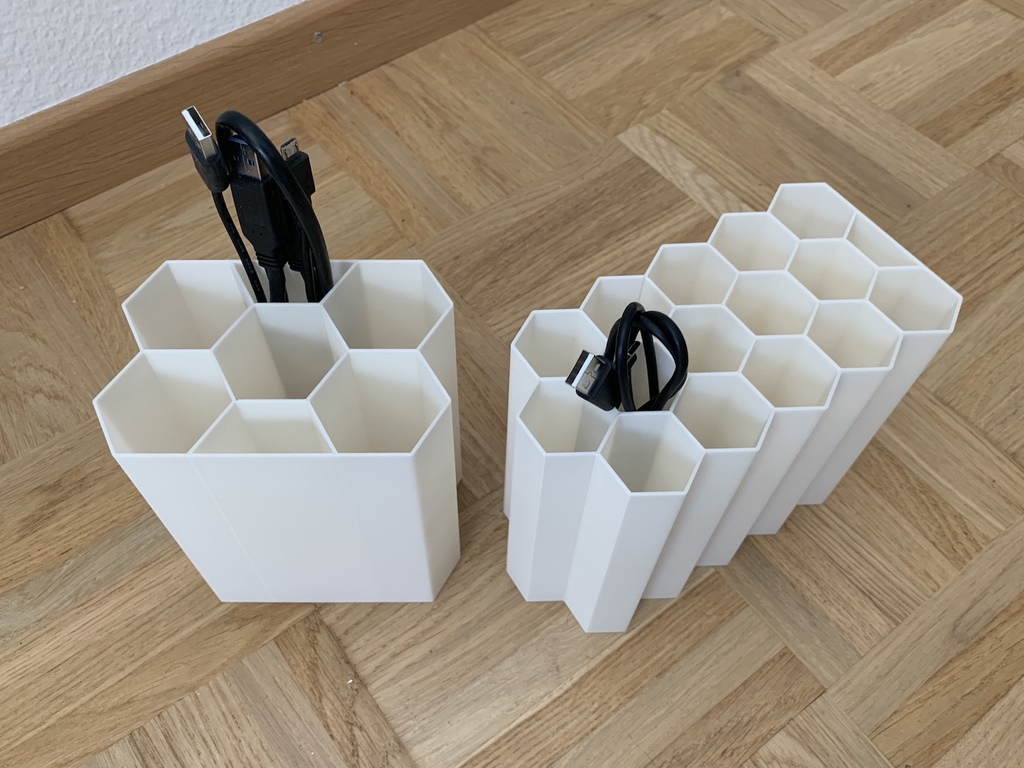 Parametric Hexa Cable Organizer