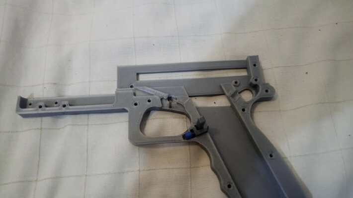 pistola juguete funcional | 3d print model