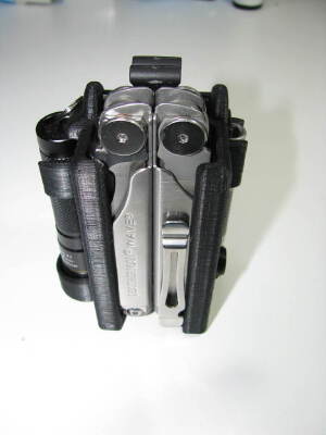 Configurable Leatherman Wave Holster with Anti-lost Lock | 3d print model