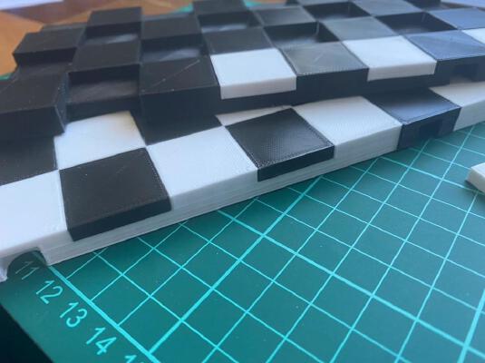 25mm Folding Travel Chess Board | 3d print model
