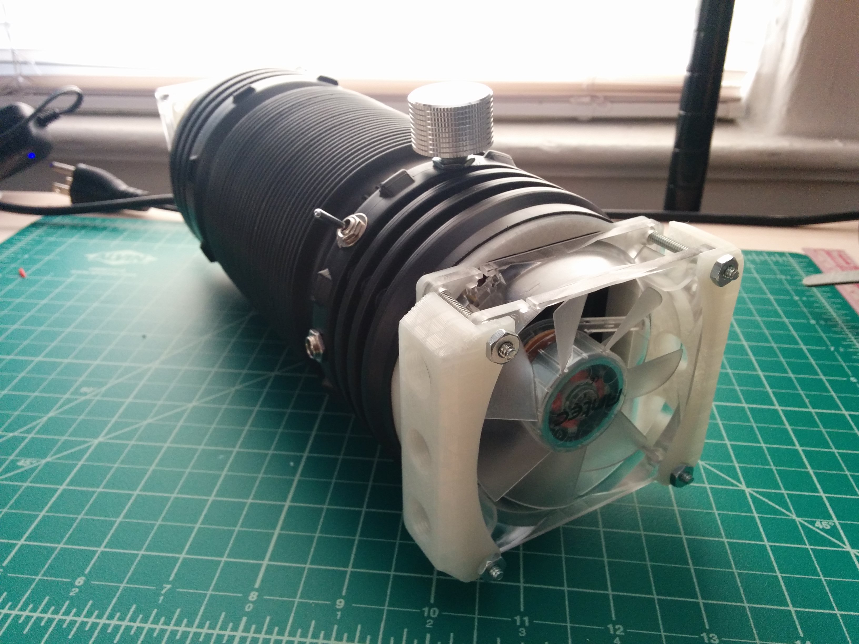 Flexible Exhaust Fan with Helping Hands