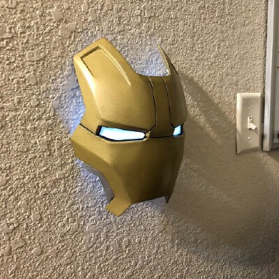 Iron Man Faceplate Lamp | 3d print model