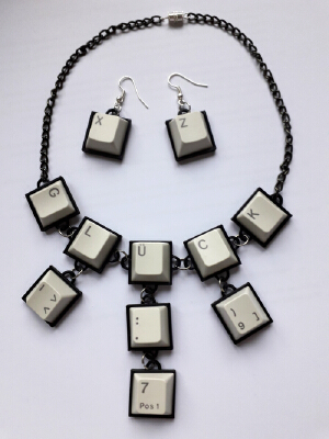 Keyboard Jewellery - Tastaturschmuck | 3d print model