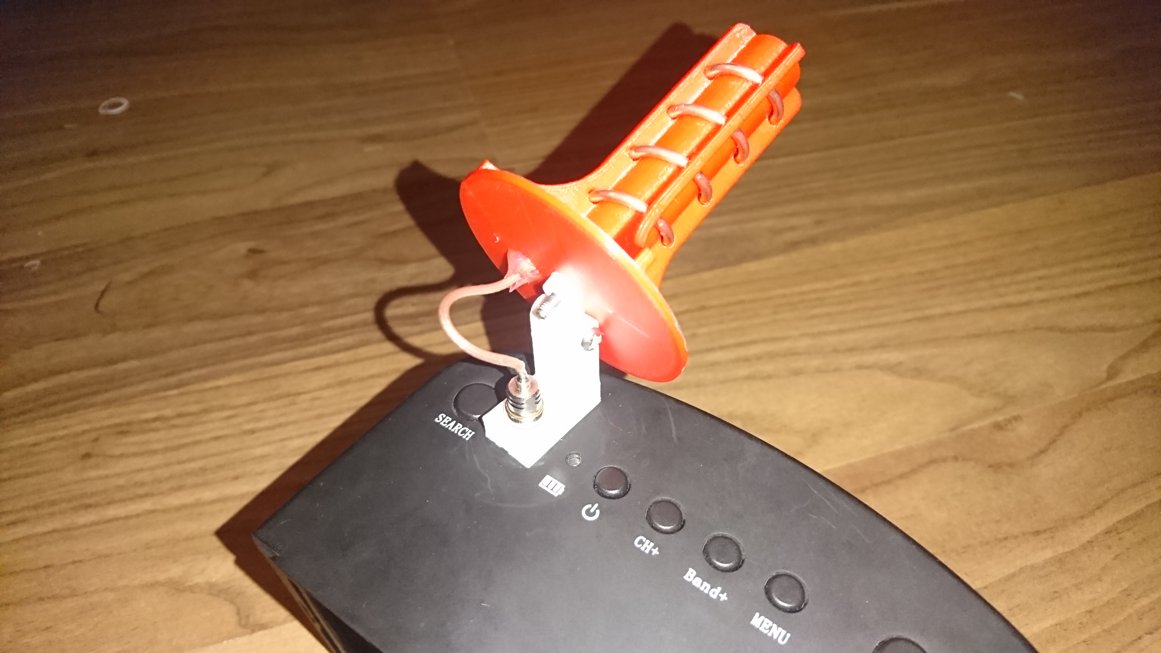 FPV Helical Antenna Mount - EV800 and others