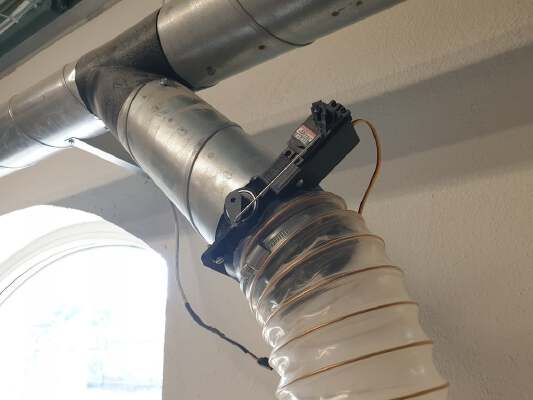 100mm Servo Controlled Butterfly _ Throttle Valve Type Non-Clog Blast Gate | 3d print model
