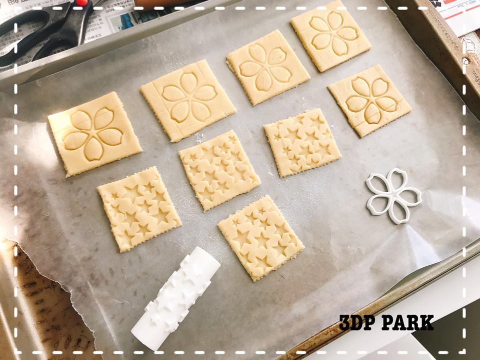 cookie cutter - sakura, star