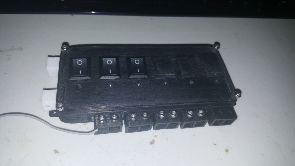 Bus Terminal with switches