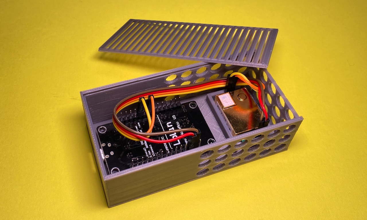 NodeMCU with MH-Z19 Sensor Case
