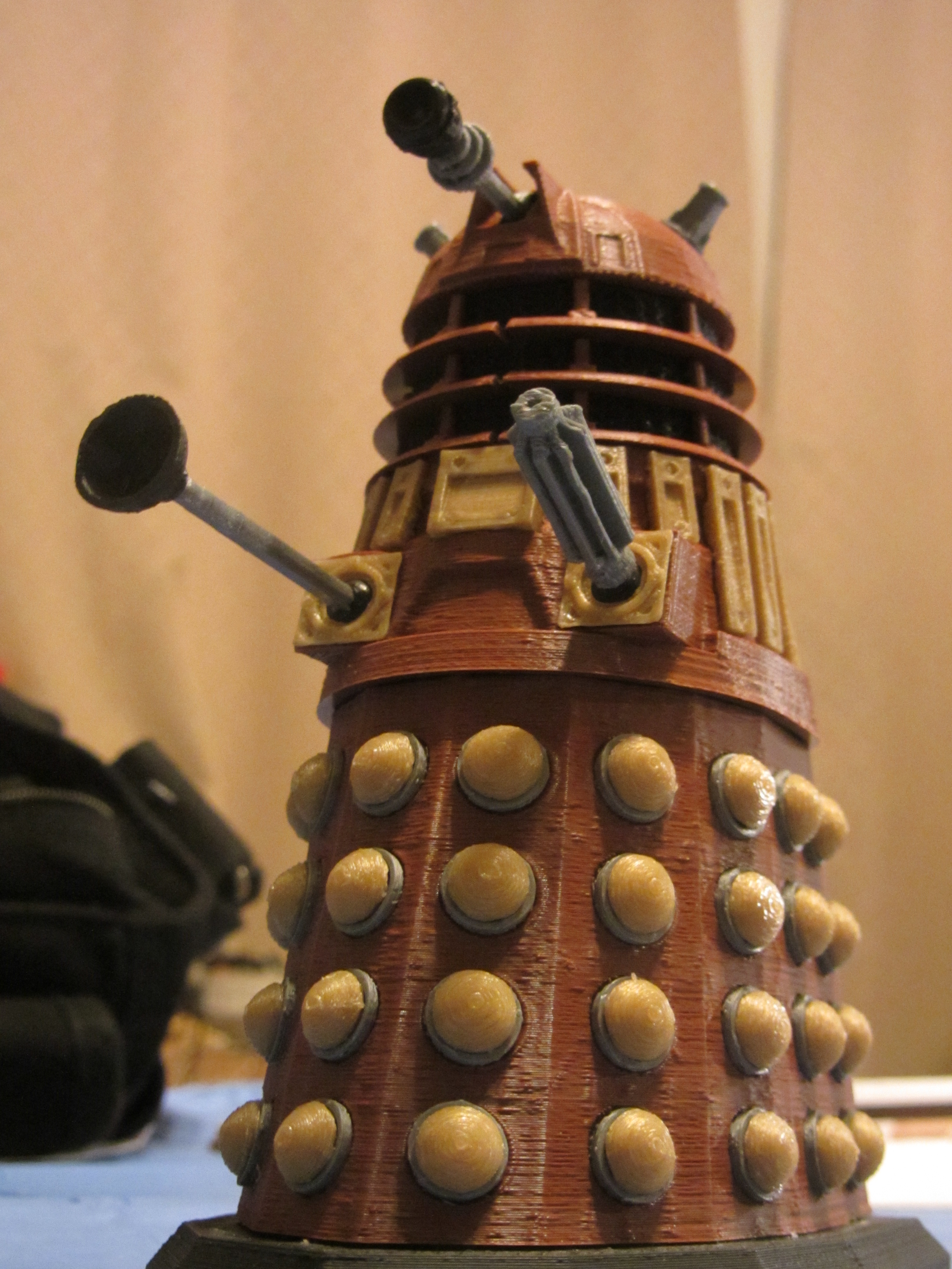 Detailed Dalek model redrawn