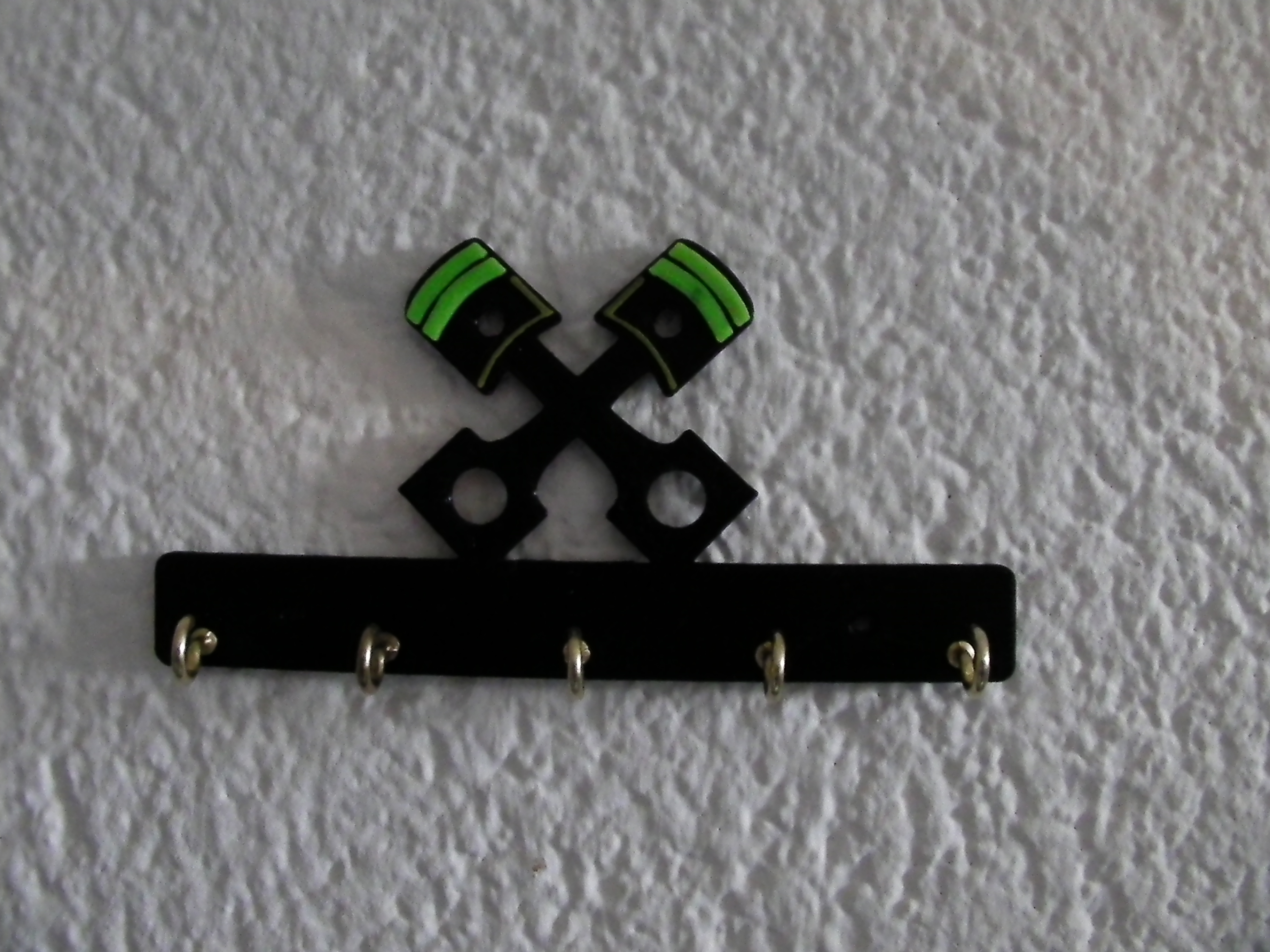 Pistons Key Holder _ Support mural de cles Pistons