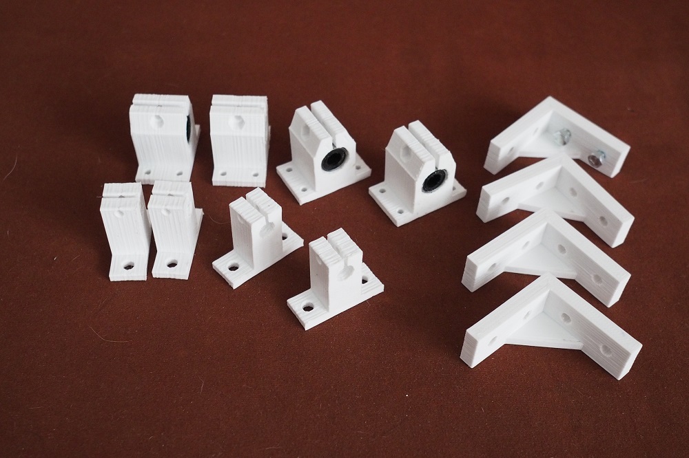 Housing for LM8U, linear shaft and corner connector for profile 20x20
