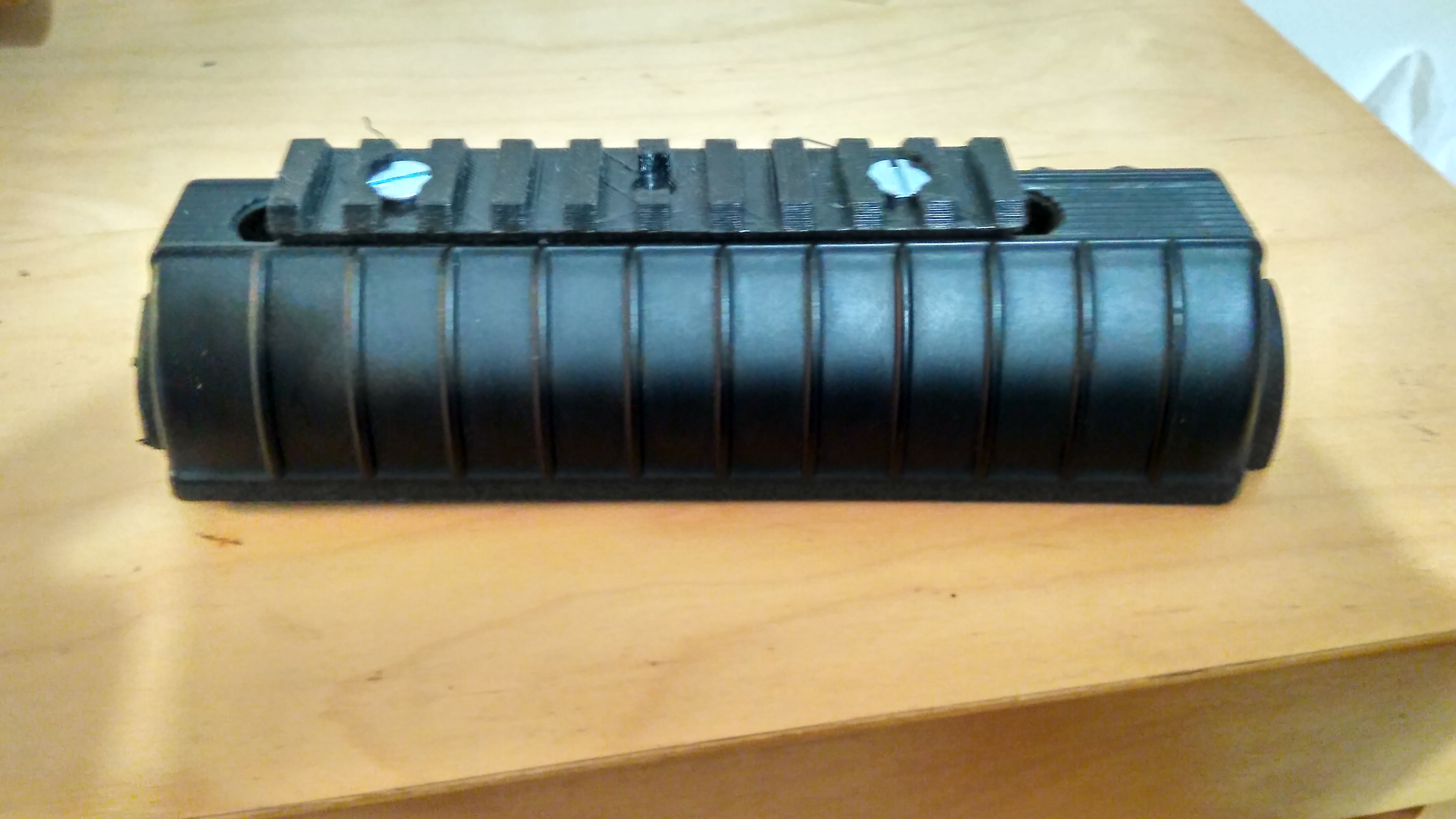 Picatinny Rail for standard Airsoft M4_AR15 Handguard