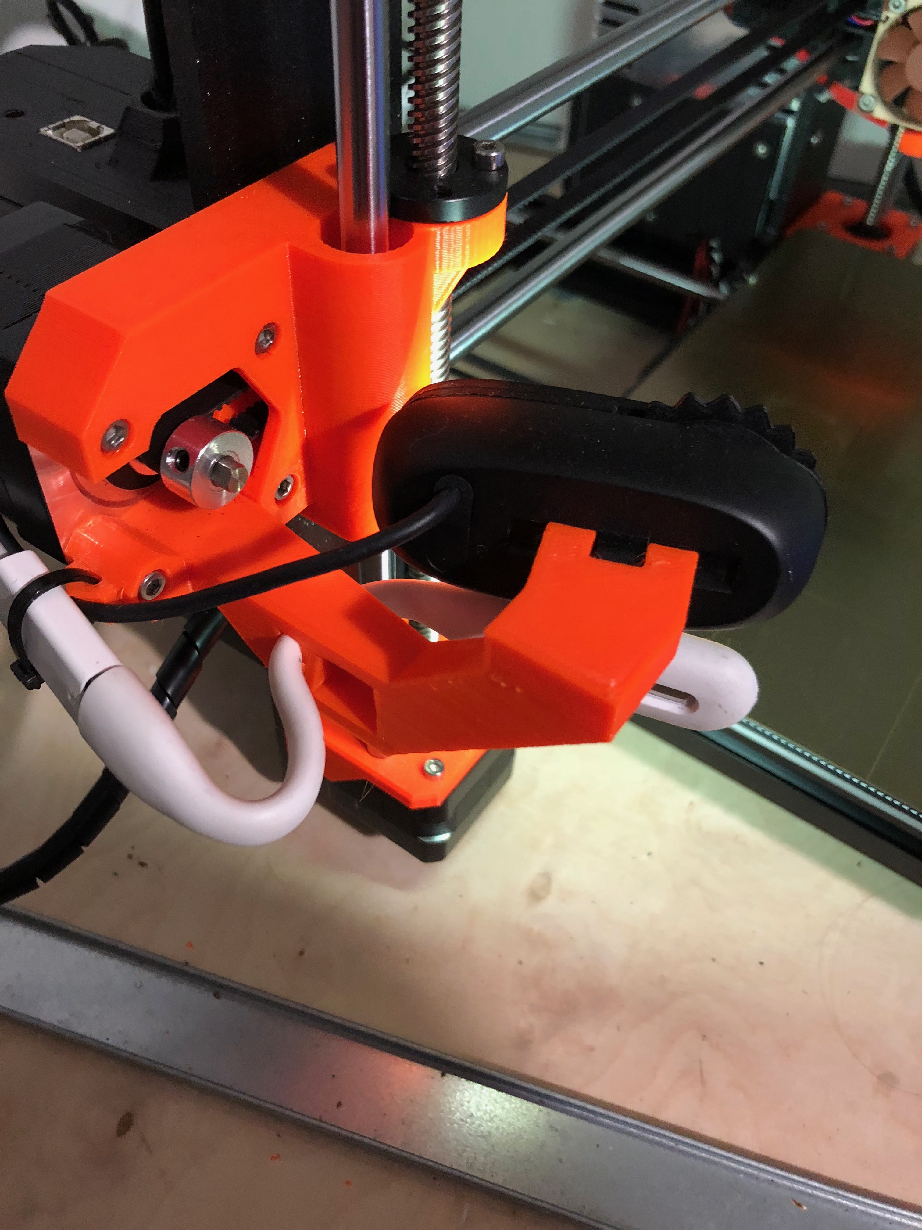 camera mount Prusa mk3 for Logitech C230 with and without hole for light