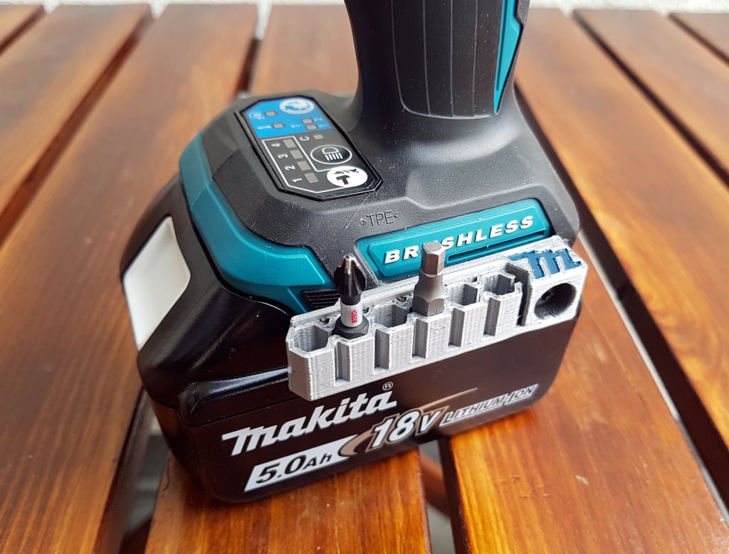 Makita drils and drivers bit holder