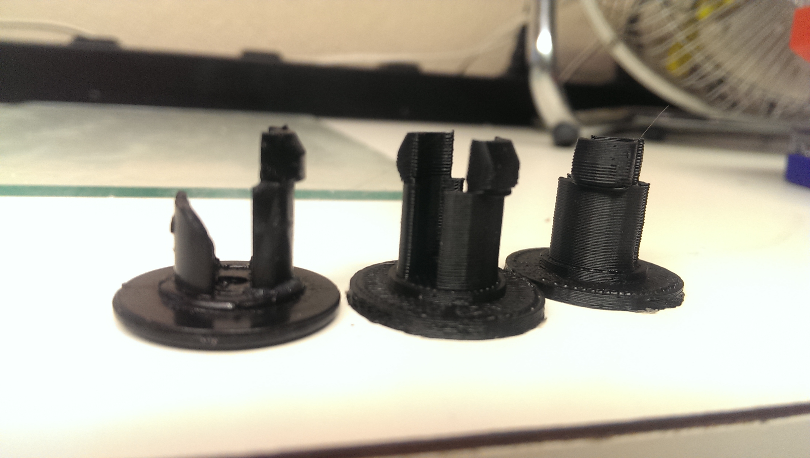 Replacement Hinge Peg for Black & Decker WMB500 Belgian Waffle Maker