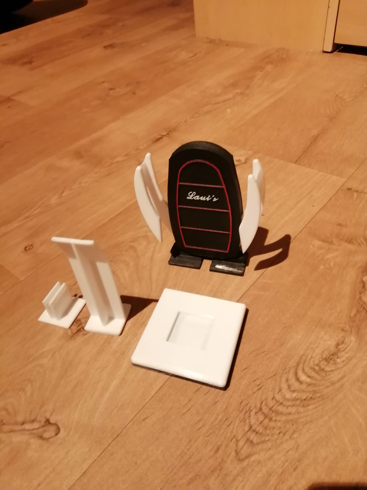 e418d575-d2fb-4131-b186-f97cb6eba396