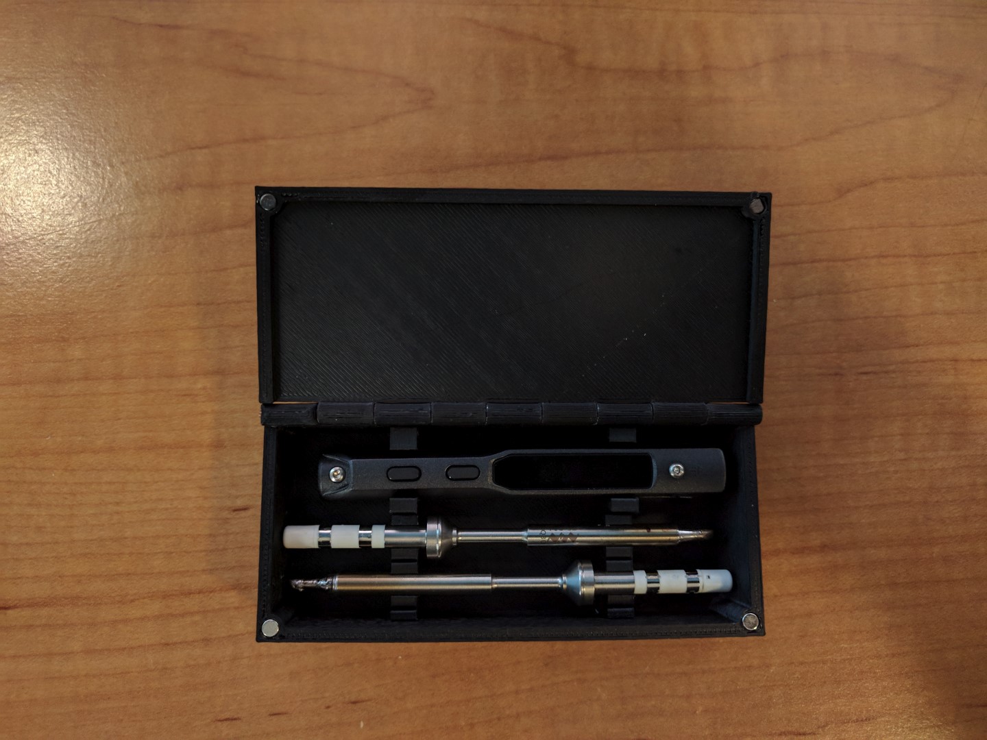 Case for TS100 Soldering Iron + 2 Tips