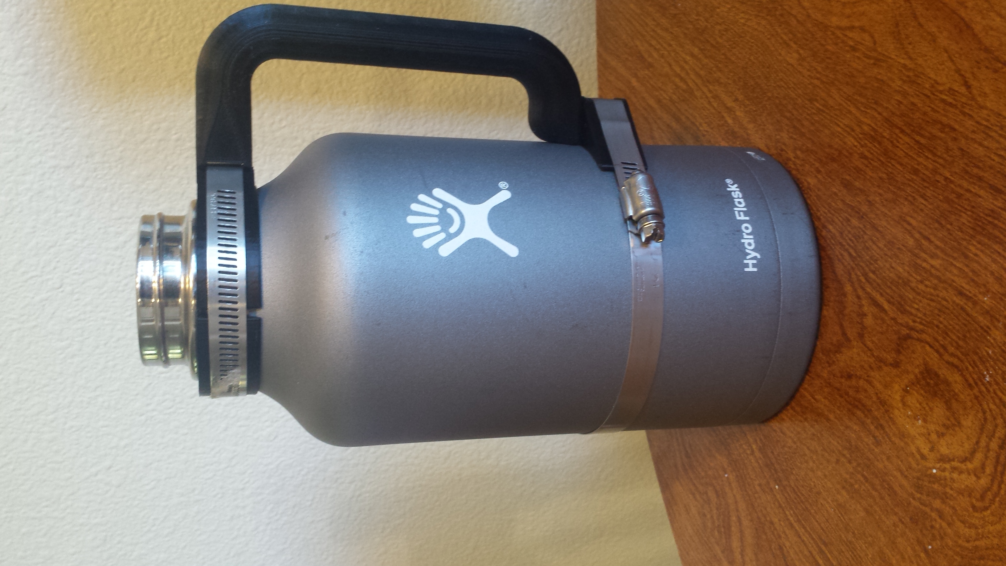 64oz Vacuum Flask Growler Handle
