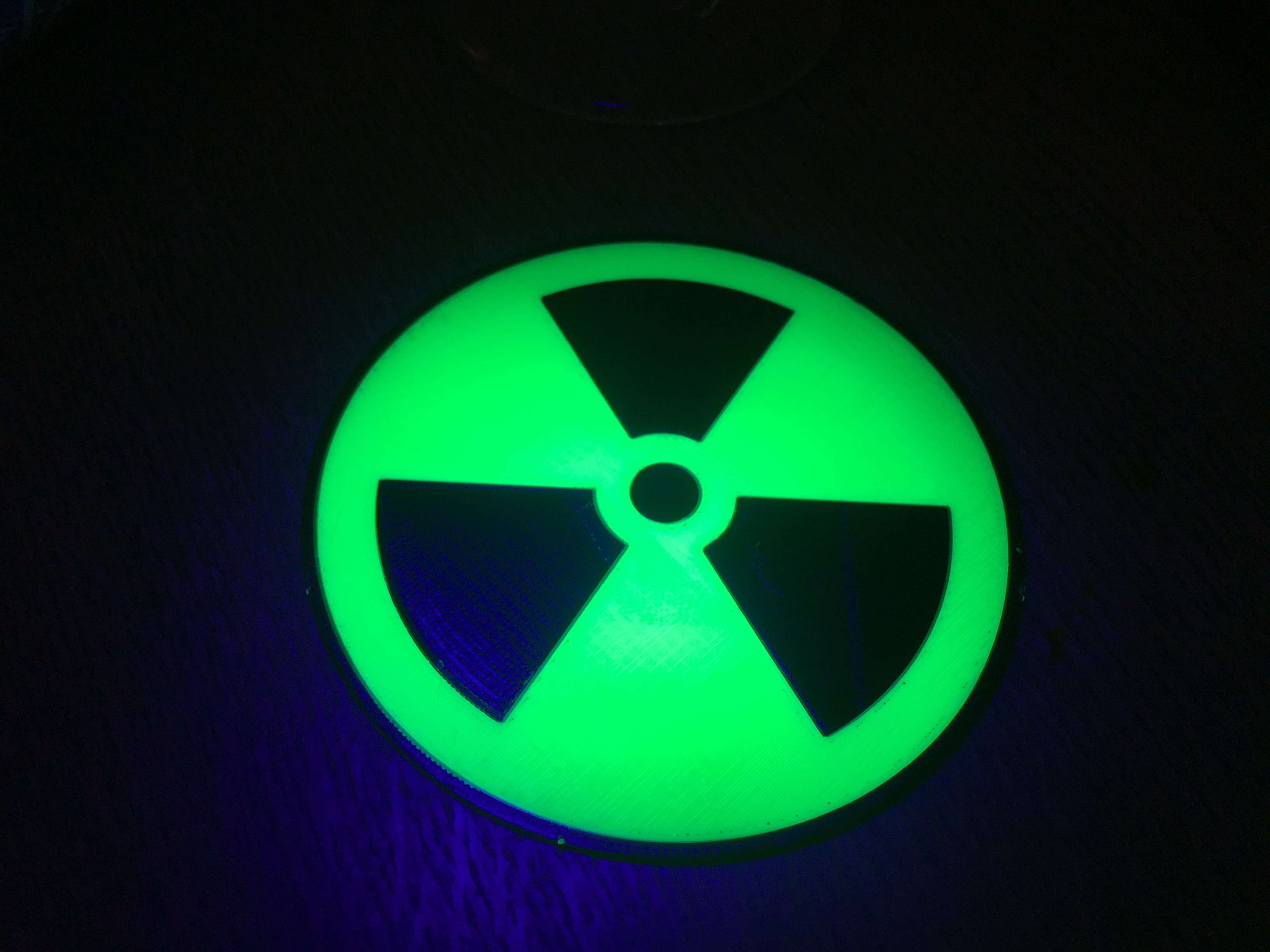 Radioactive Trefoil Coaster (dual extruder)