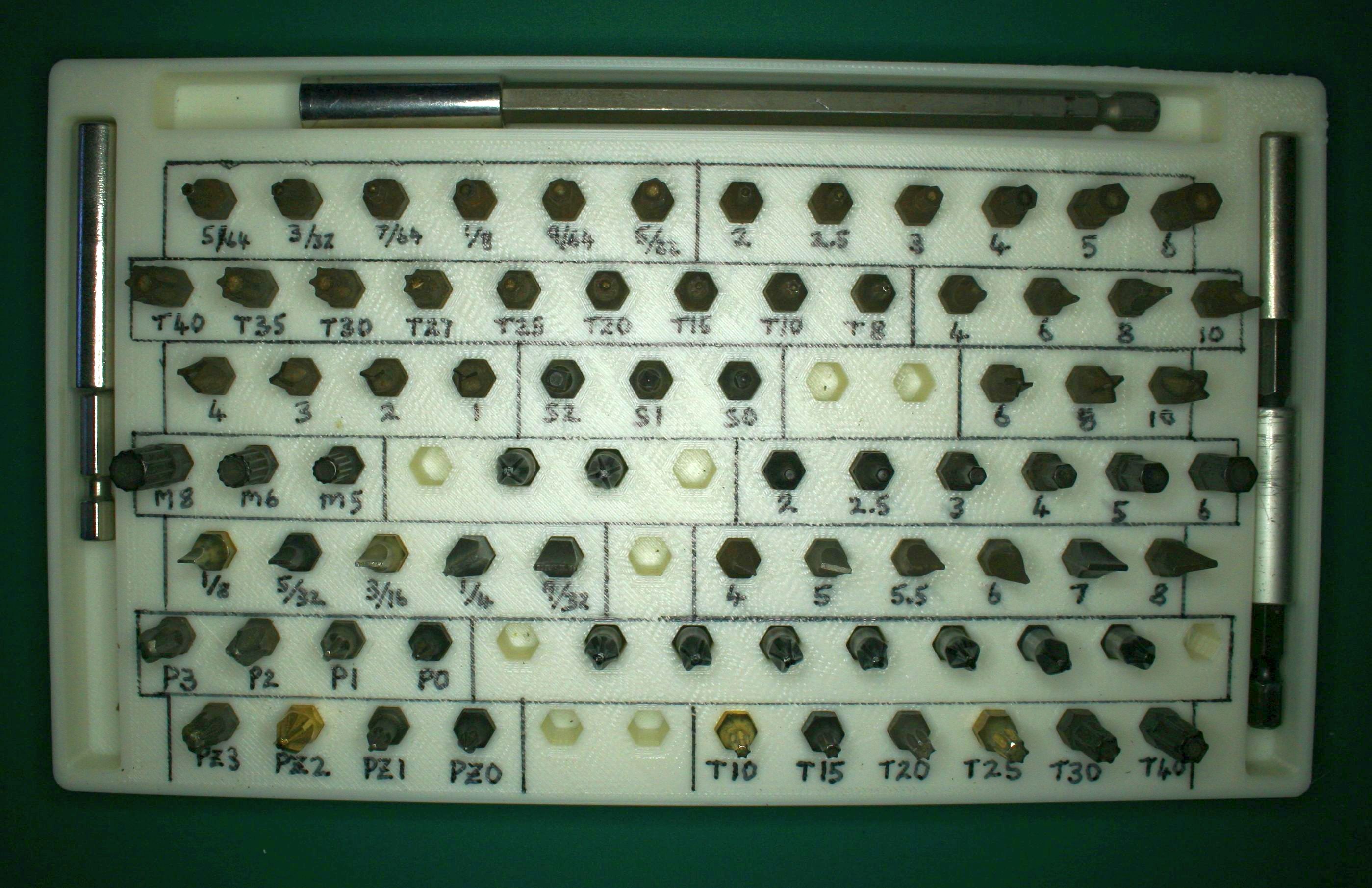 2fb2c4e1-d131-4a7b-b1f4-32a3a42e4d8a