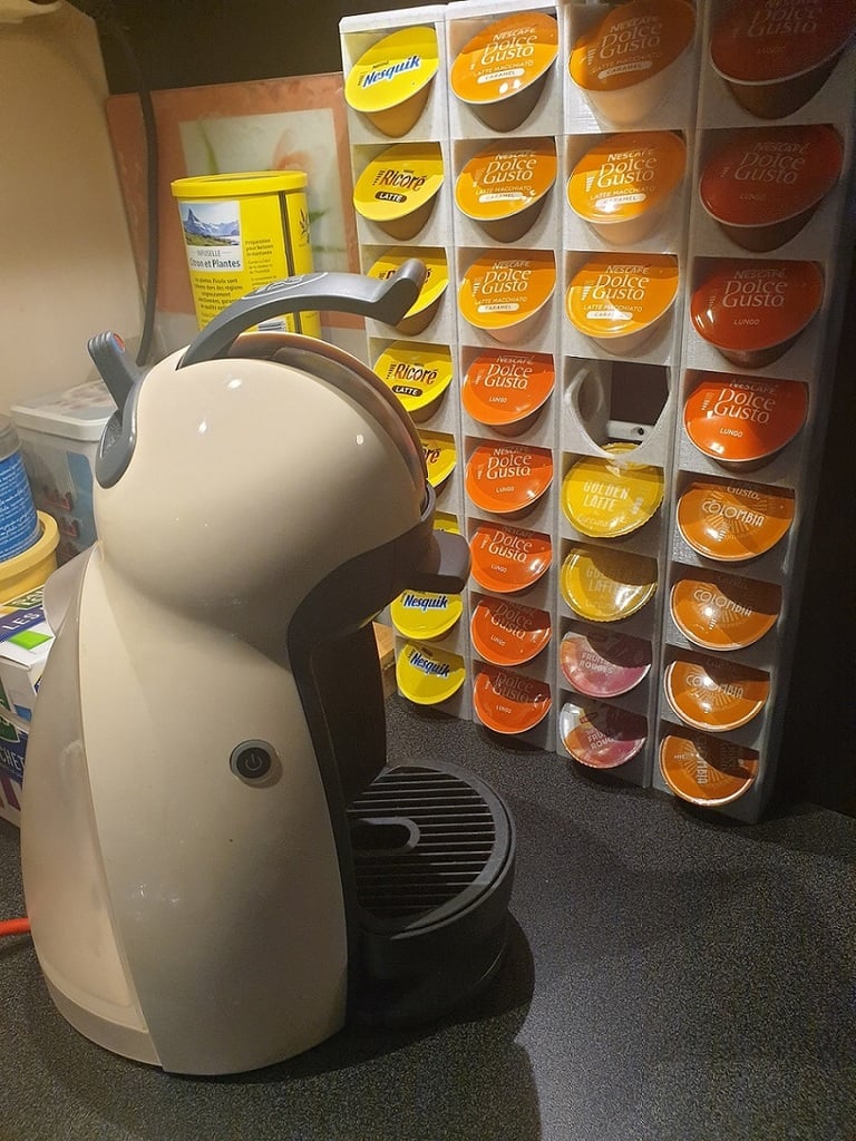 Dolce gusto capsule dispenser