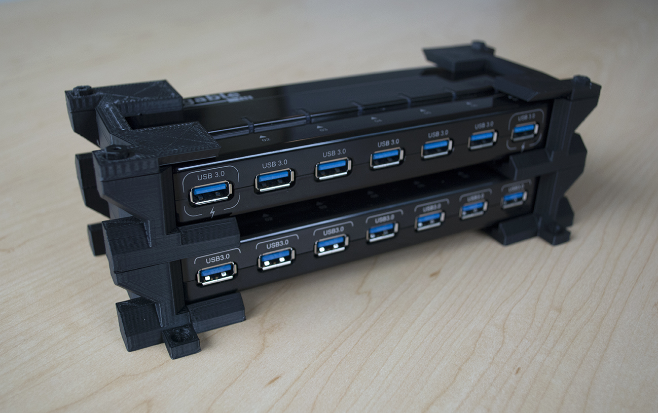 Modular Bracket for Plugable 7 Port USB3 Hub