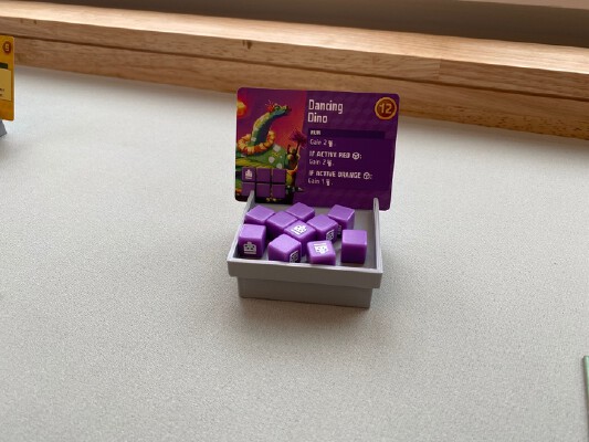 Cubitos Nesting Dice Trays with Card Holders | 3d print model