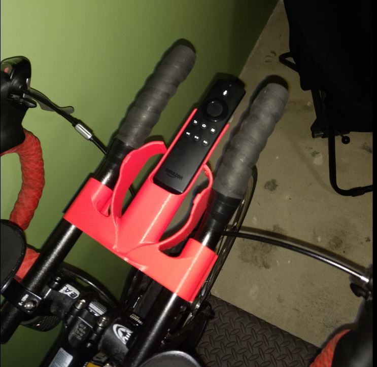 Aero Bar Training Clip - Phone & Remote Holder