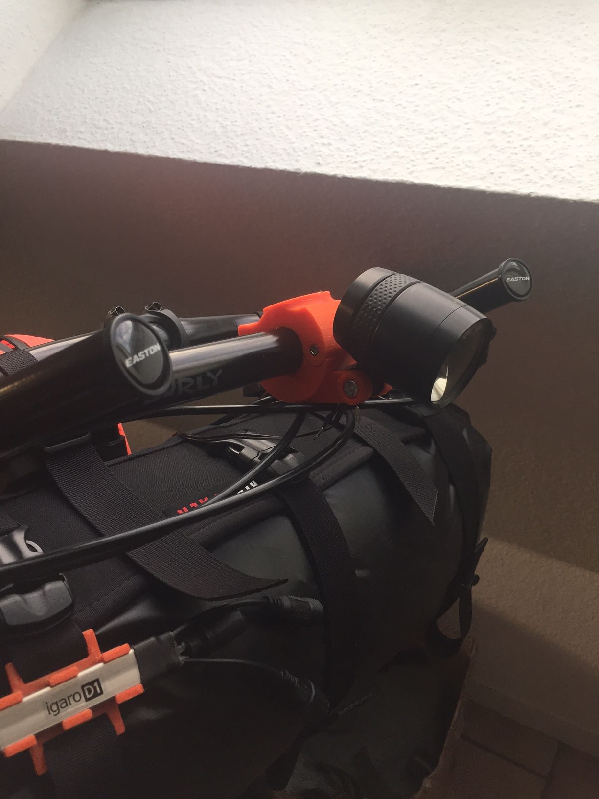 Integrated Garmin & Bike Light Handlebar Mount for Jones Bar & Surly Moloko