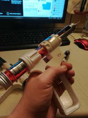 Resident Evil Injector Syringe | 3d print model