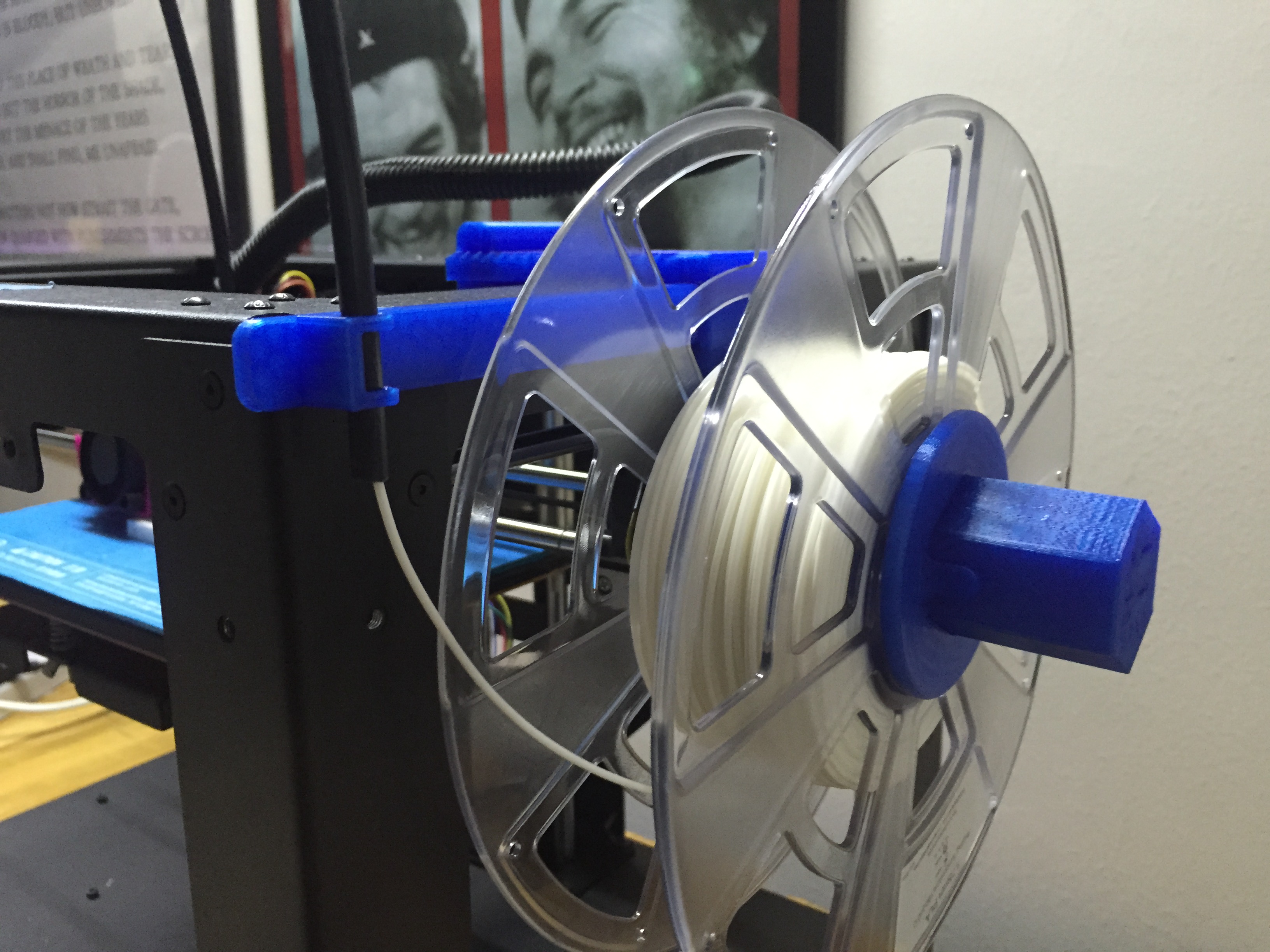 All round spool holder for FlashForge Creator Pro