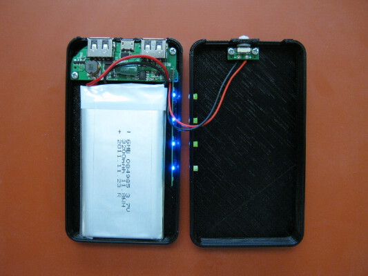 Power bank with USB output to charge cellphones etc. | 3d print model
