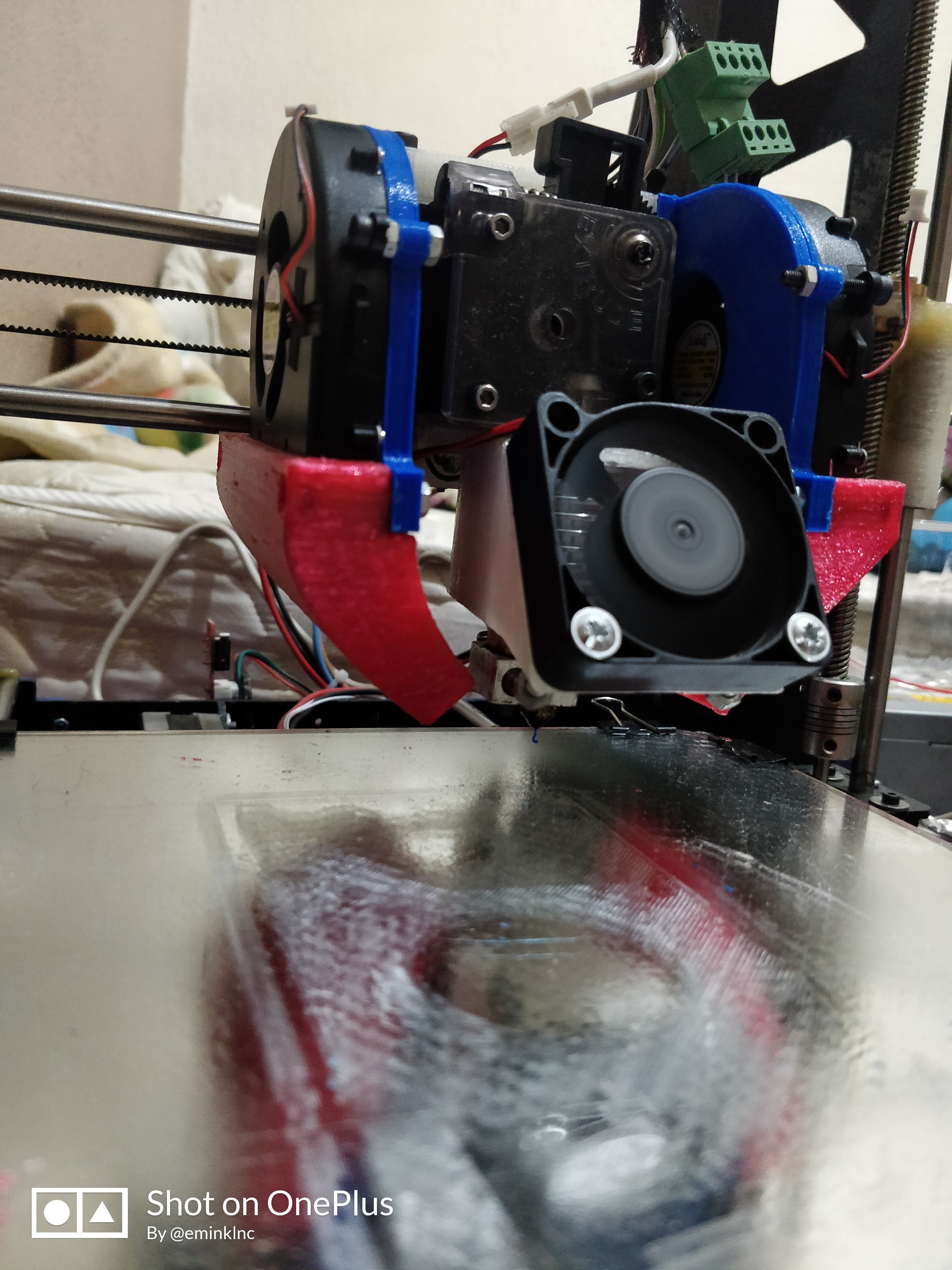 6047f741-87b8-4441-852e-60226778f550