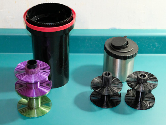 Dual 120 or 127 Film Reel | 3d print model