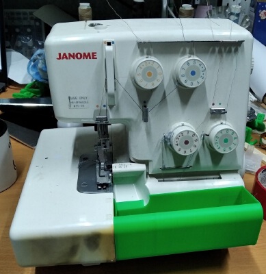  Janome MyLock 205D overlock trash box | 3d print model