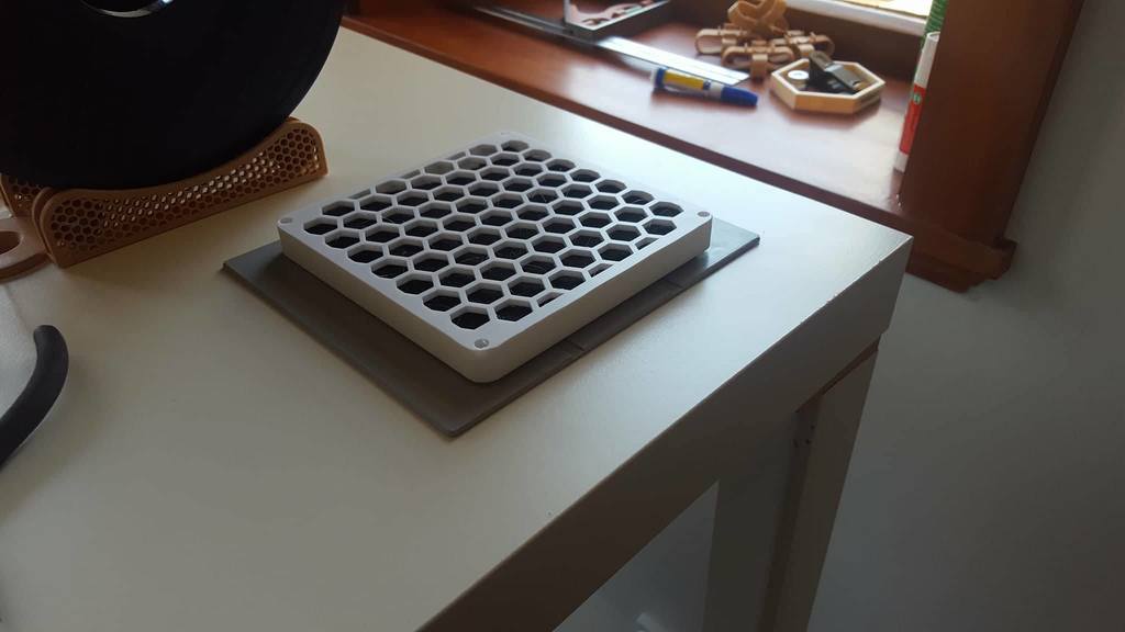 HEPA + Active Carbon Filter -- remix -- lack table depth