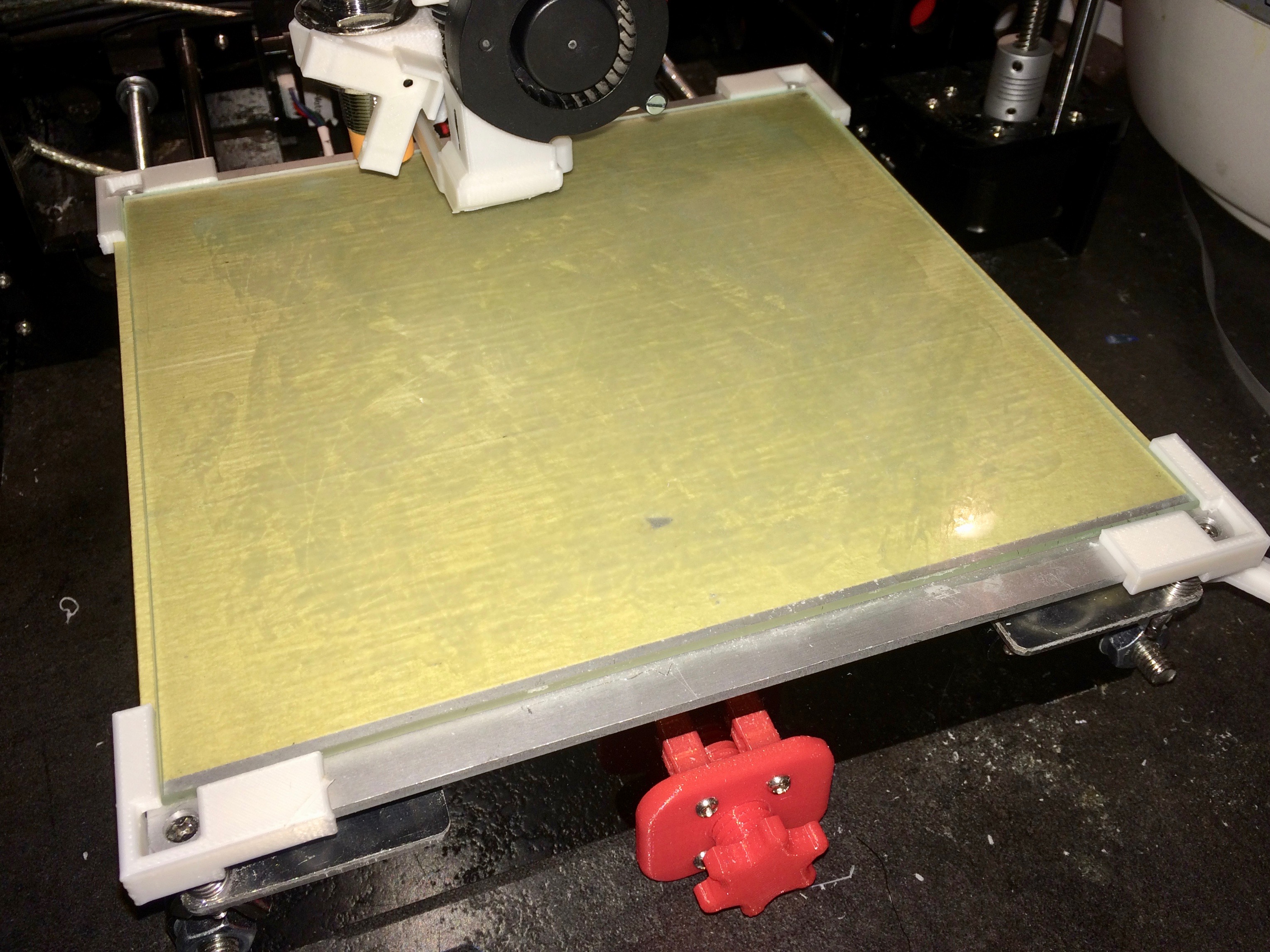 Anet A8 Heatbed corner for 210x200mm glass