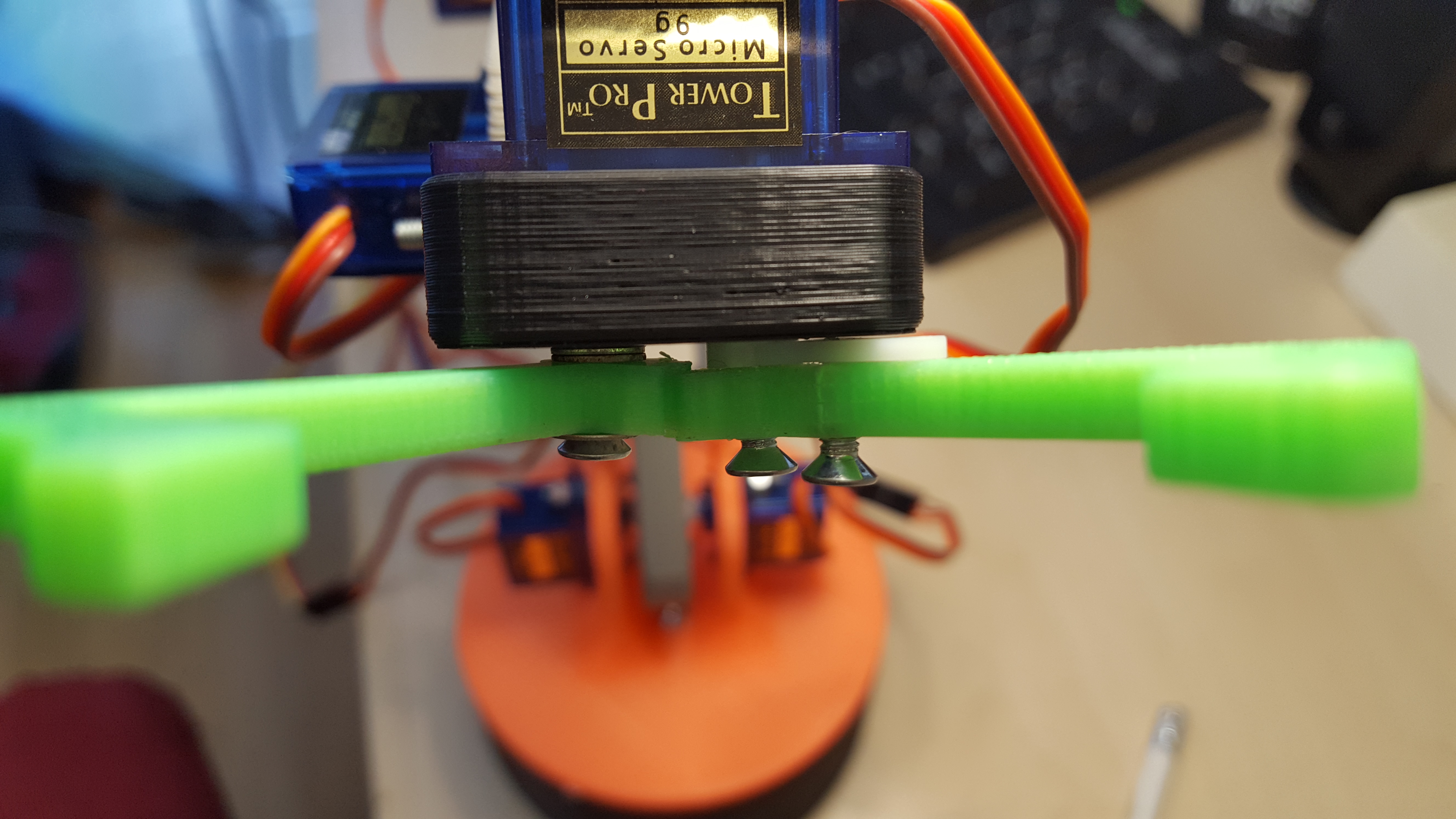 1fec1614-e1ba-4556-9992-ef6ff299a3c0