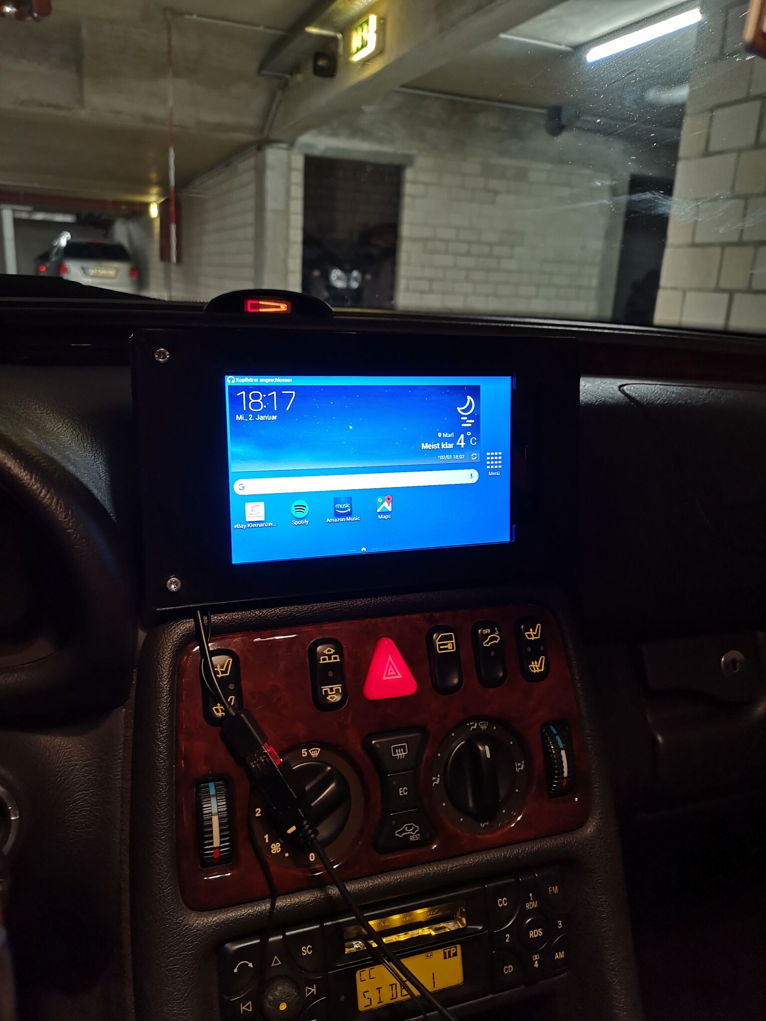 Galaxy Tab 3 Tablet W208 Mercedes