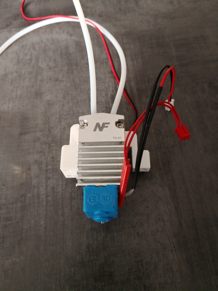 dc304c63-6aab-4e04-9398-7b6e66133dd9